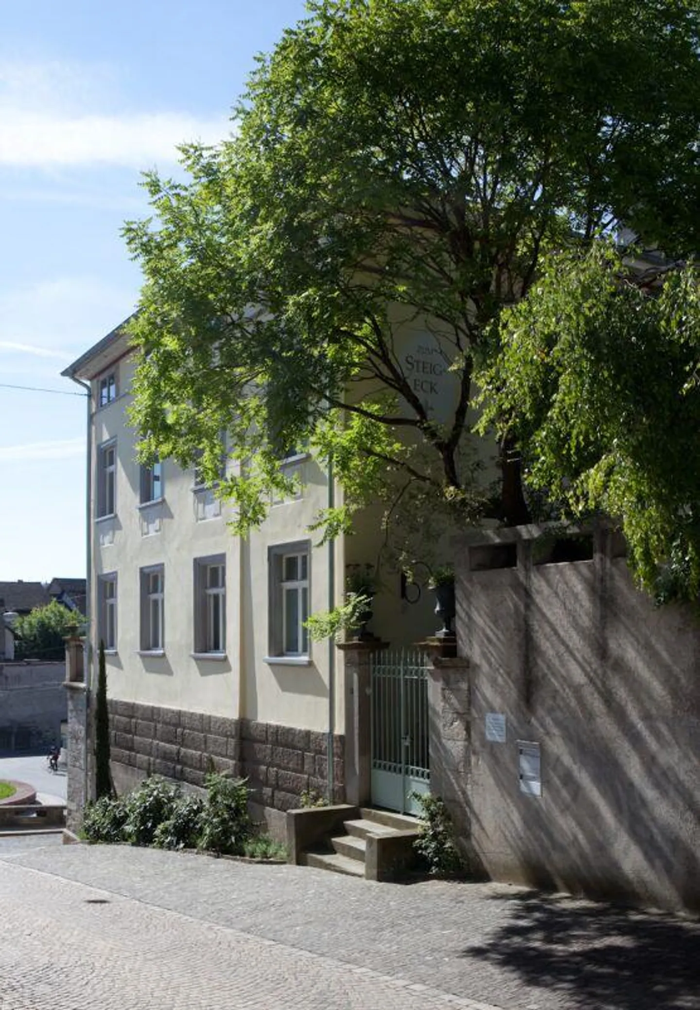 Appartamento 3 locali con carattere storico nel cuore di Sciaffusa - Foto 1 di 9