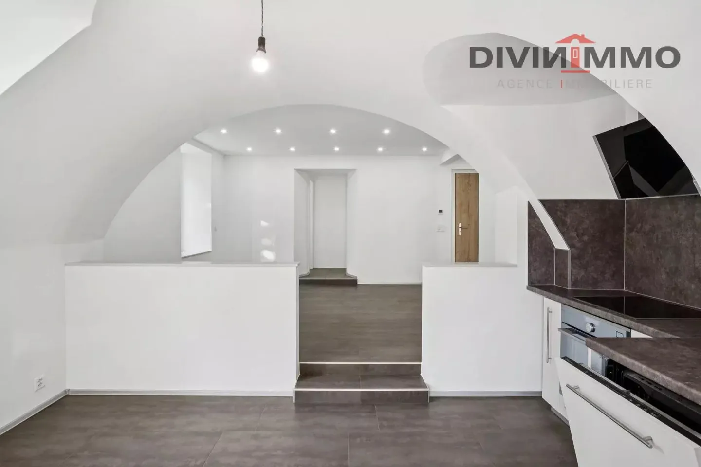 Charmant Appartement de Jardin - Photo 4 sur 8