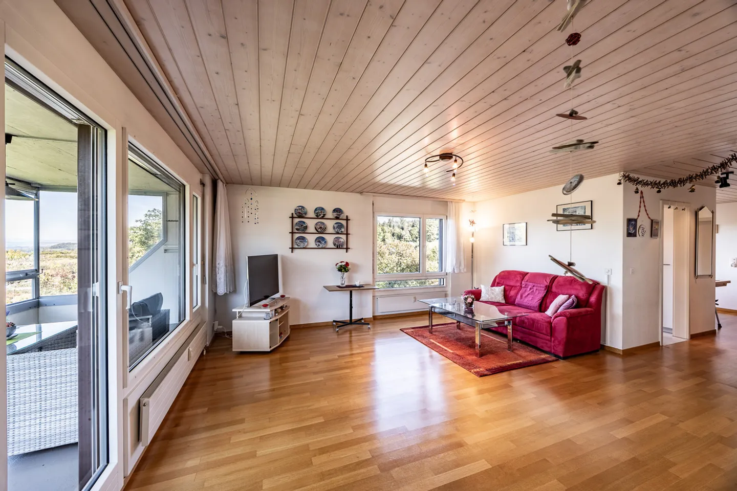 Quiet residential idyll with a feel-good guarantee - Photo 1 of 8