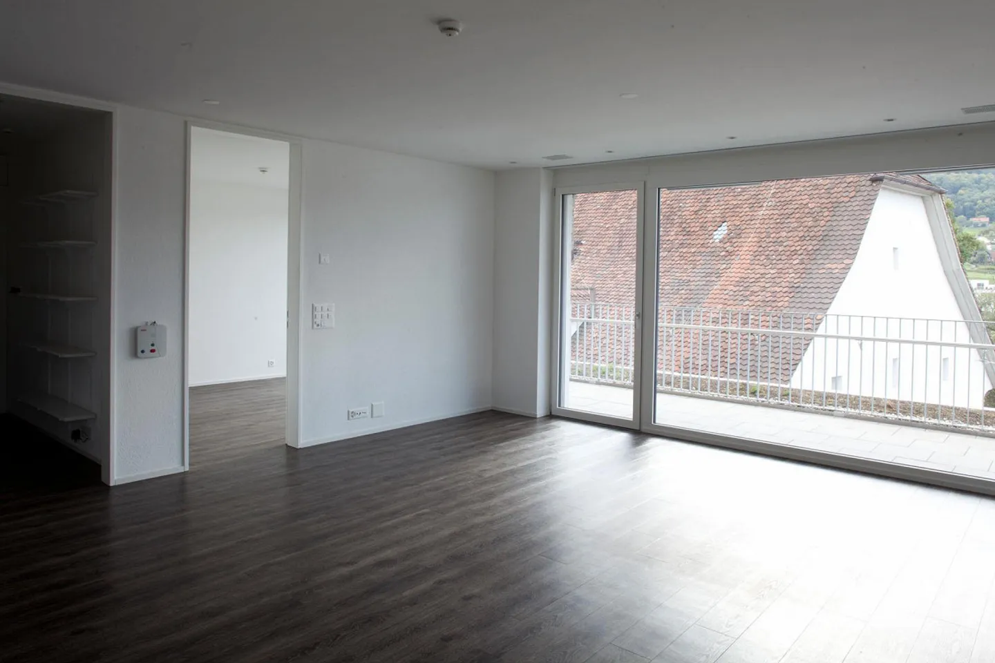 Appartement lumineux et spacieux de 2,5 pièces - Photo 7 sur 10