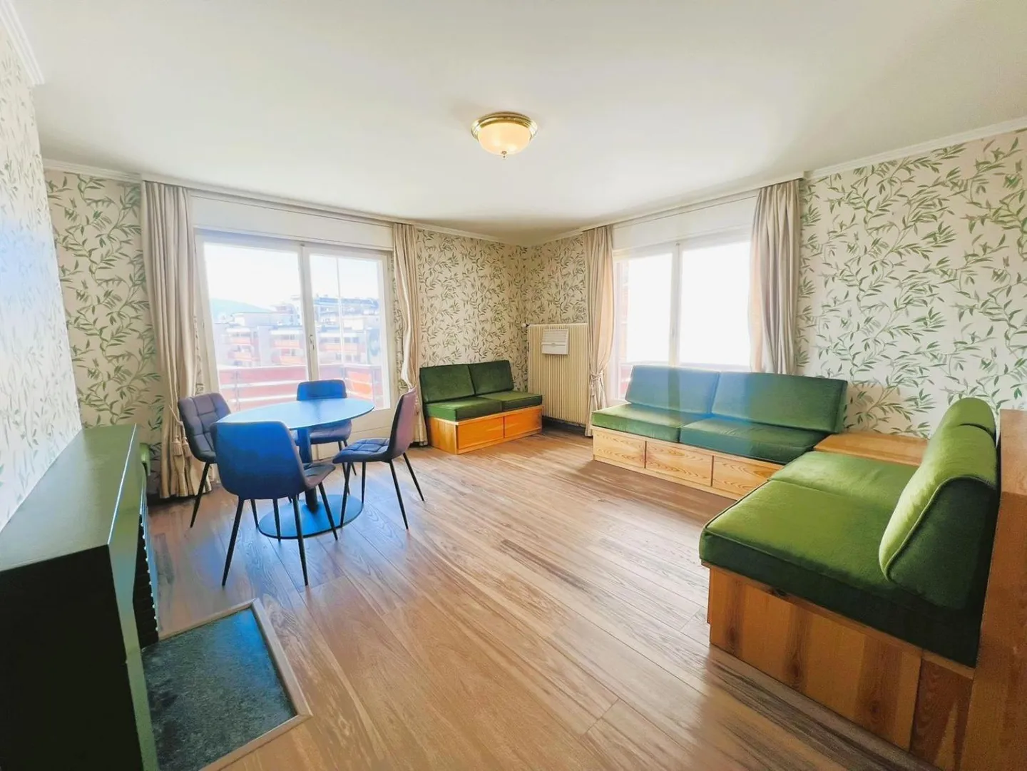 Magnificent 3.5 rooms - Spacious and bright - Ideally located - Beautiful view - Li - Photo 1 of 17