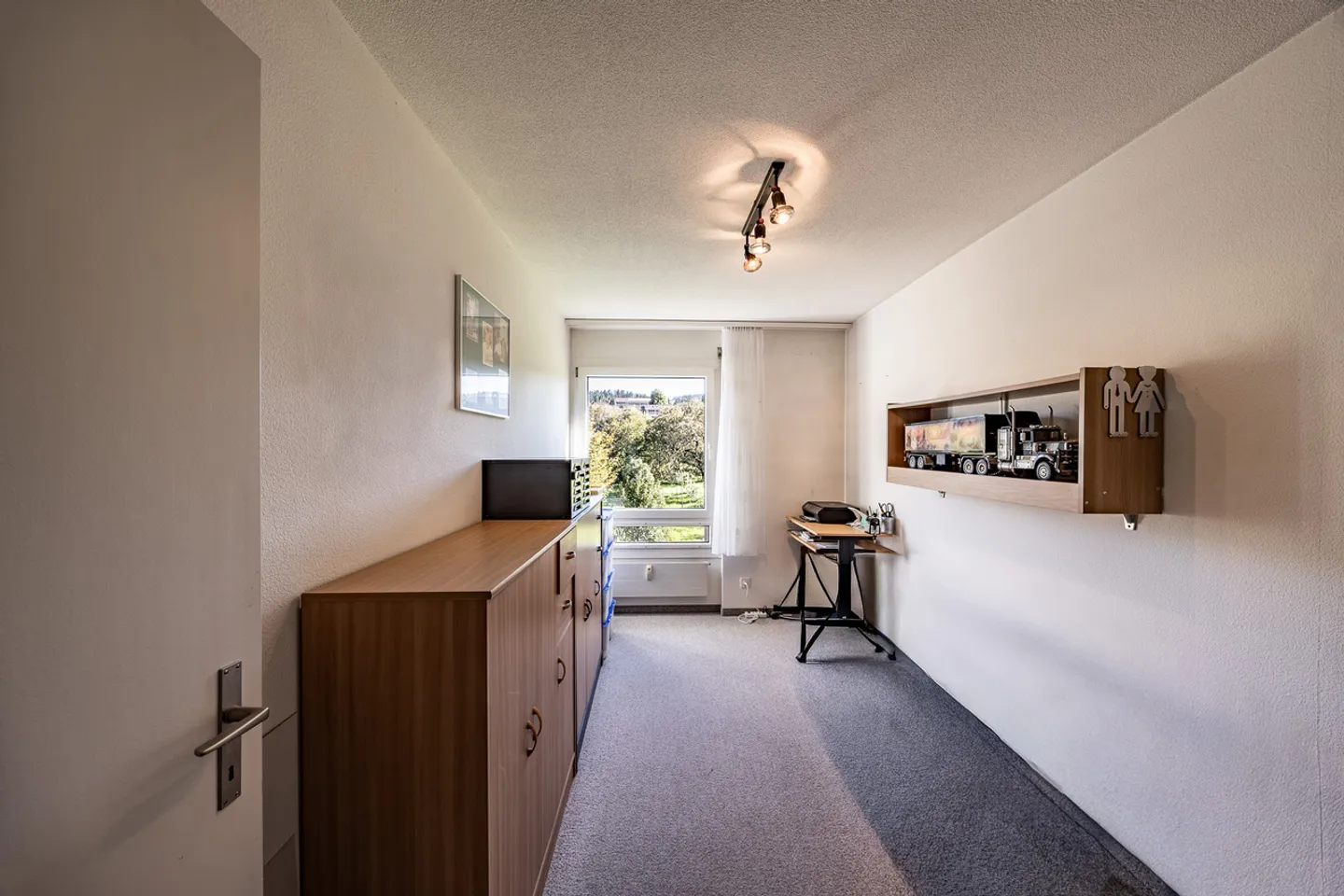 Quiet residential idyll with a feel-good guarantee - Photo 5 of 8