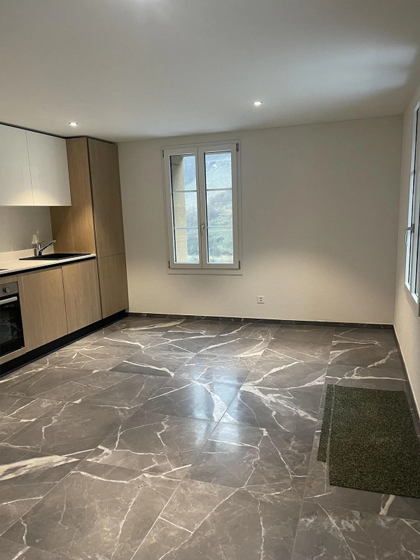 Appartement 2.5 pièces à louer - Photo 2 sur 4