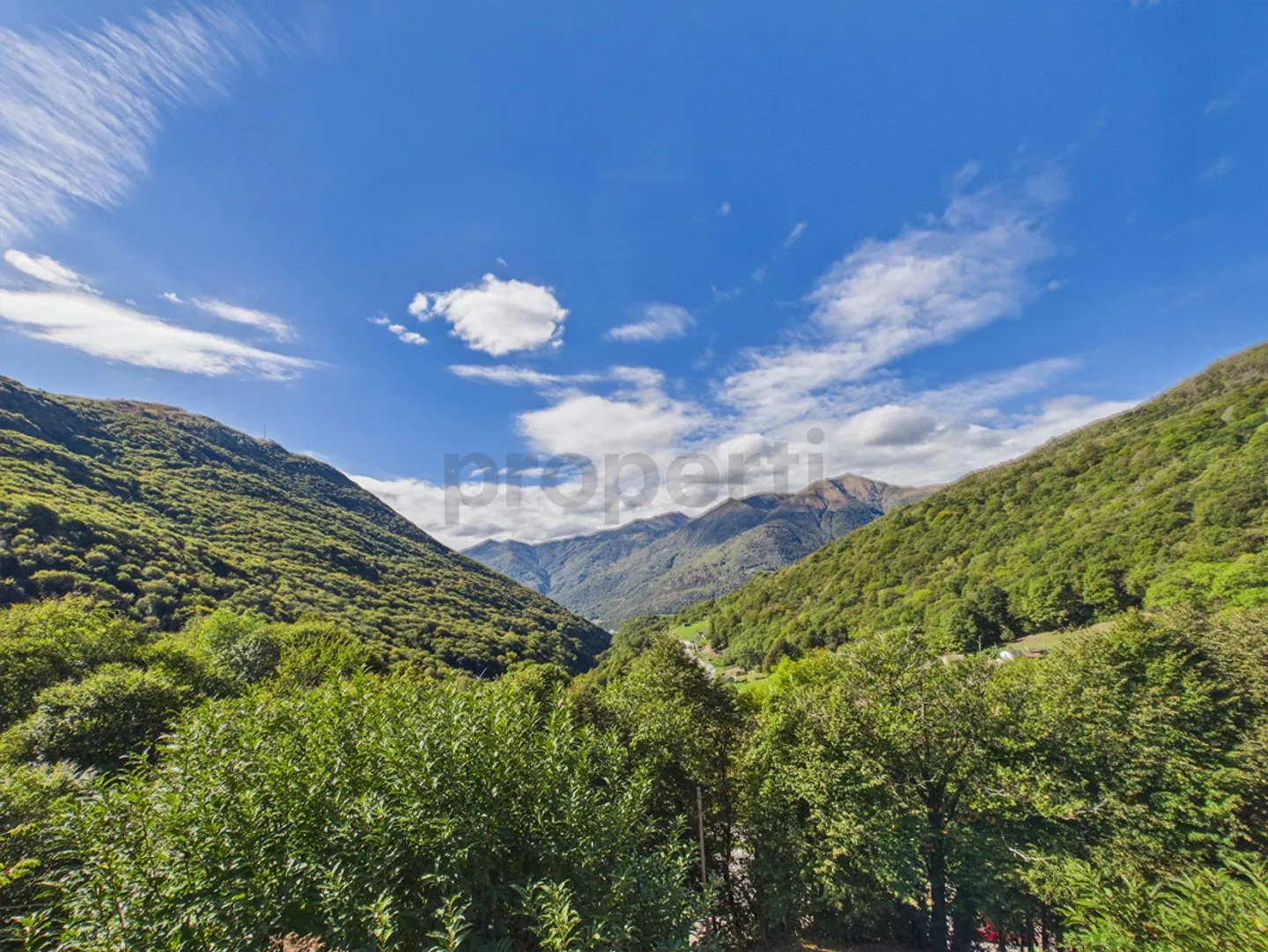 Terreno edificabile a Monteceneri - Foto 6 di 8