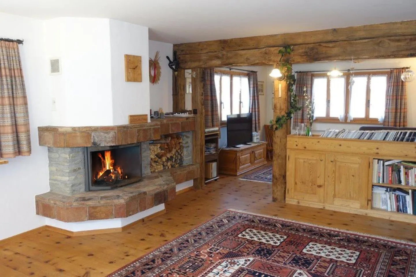 Large 6½-Room Maisonette Apartment - Photo 5 of 14