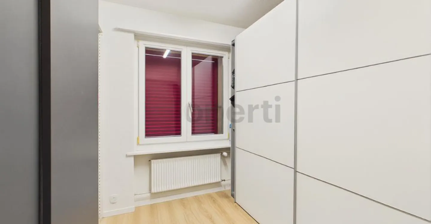 Modernes Apartment mit sonnigem Balkon - Foto 8 von 10