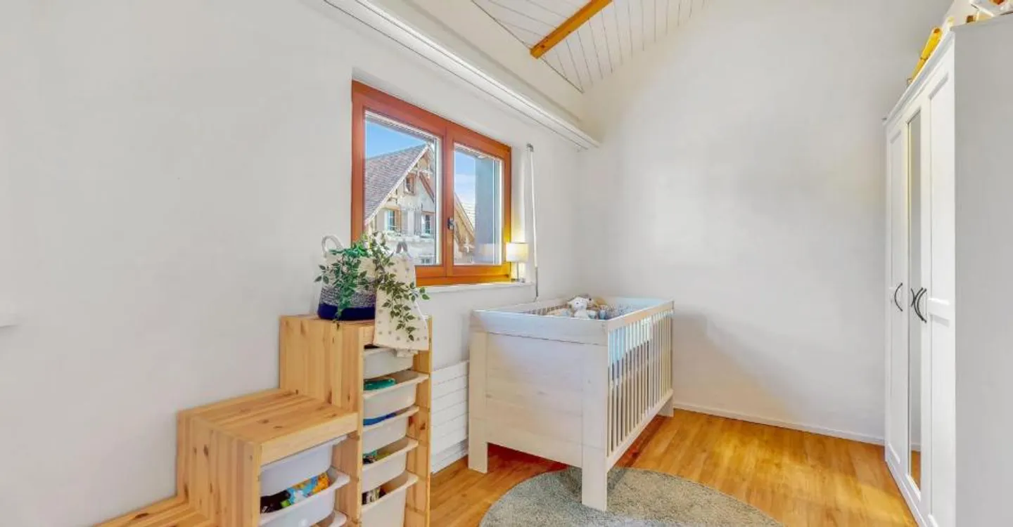 Charmantes 5.5-Zimmer-Reihenhaus in Niederuzwil  Ihr neues Familienglück! - Photo 9 of 13