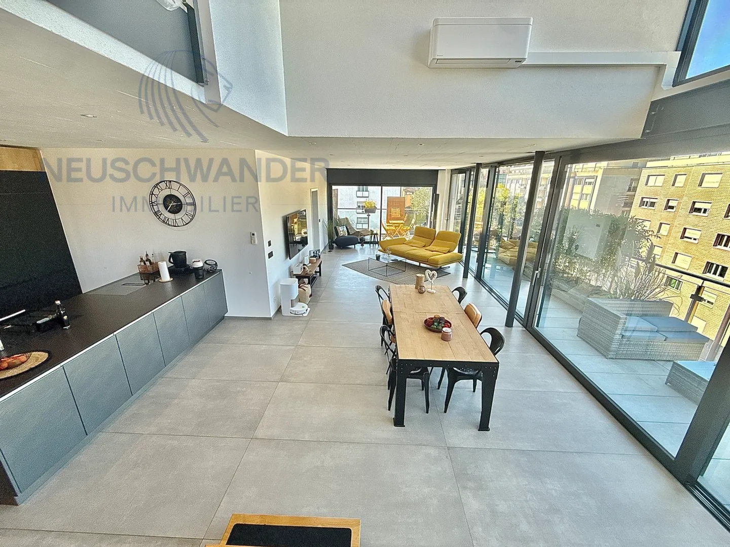 Duplex 6.5 Zimmer - Foto 2 von 13