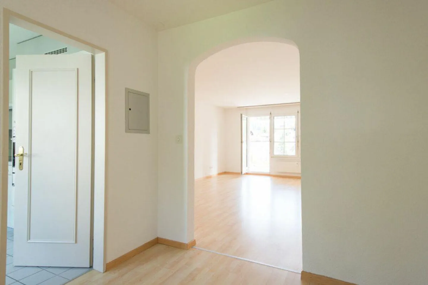 3 1/2 Zimmer-Wohnung Feldliquartier - Foto 1 von 9