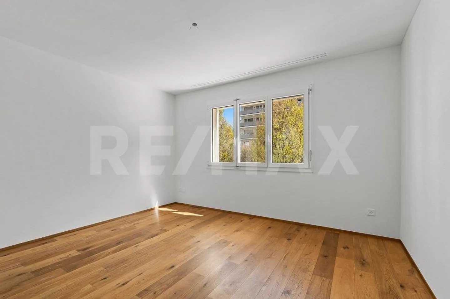 5½ room apartment including cellar and underground parking space - Space for the whole family - Photo 7 of 13