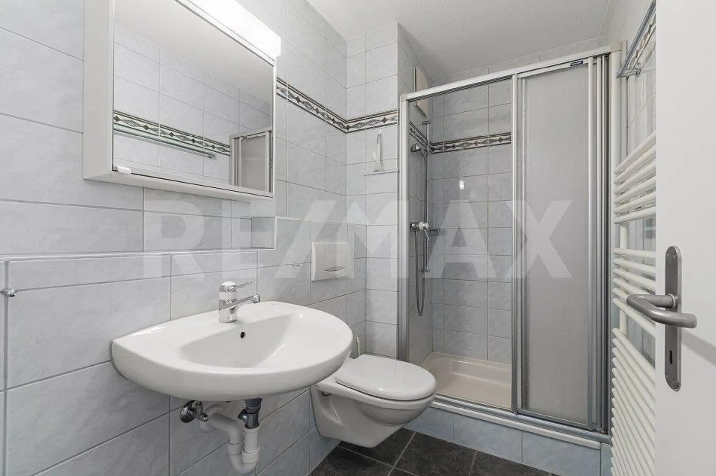 5½ room apartment including cellar and underground parking space - Space for the whole family - Photo 9 of 13