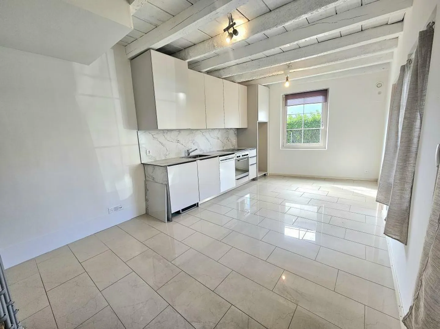 Maisonette esclusiva di 42m2 nel centro di Bussigny - Foto 1 di 5