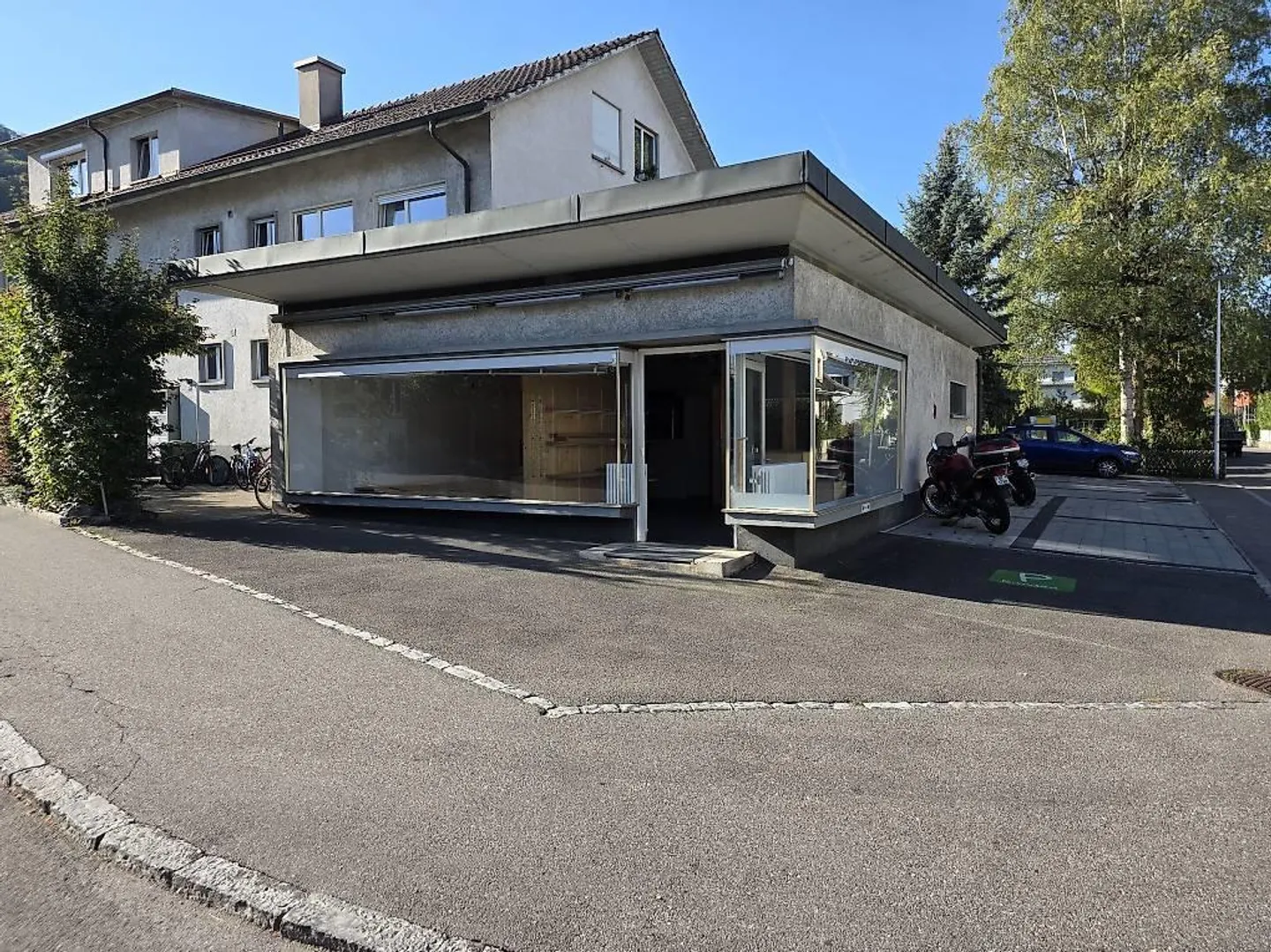 Office Store Commercial - Photo 1 of 6
