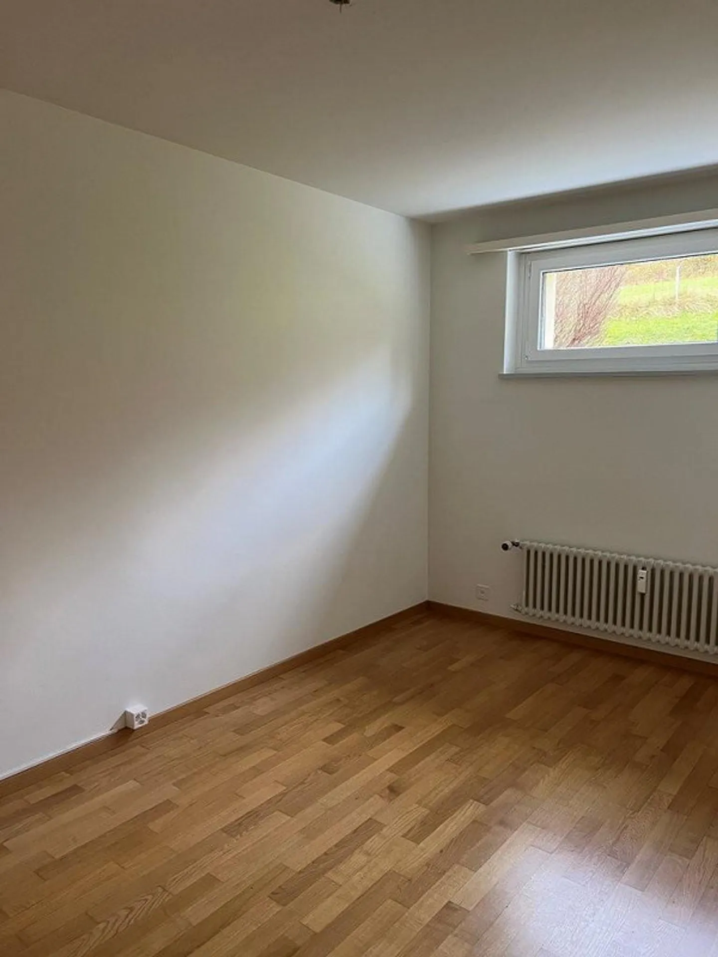 Appartement spacieux de 3 pièces dans un emplacement central - Photo 5 sur 9