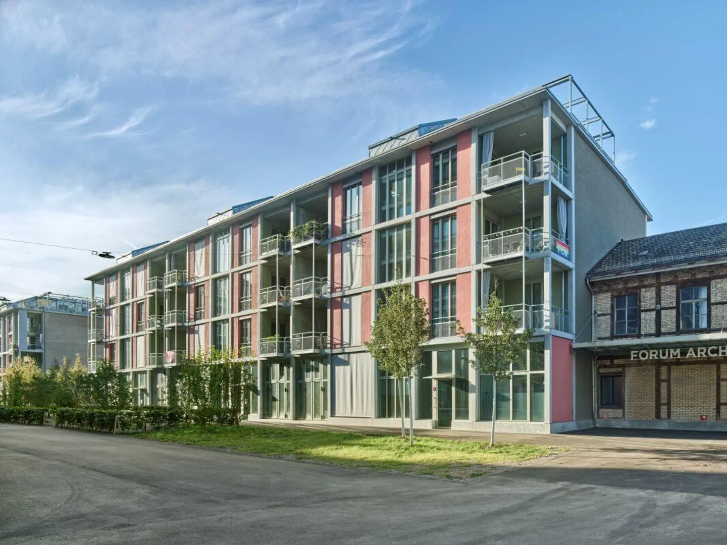 Townhouse - Photo 1 of 4