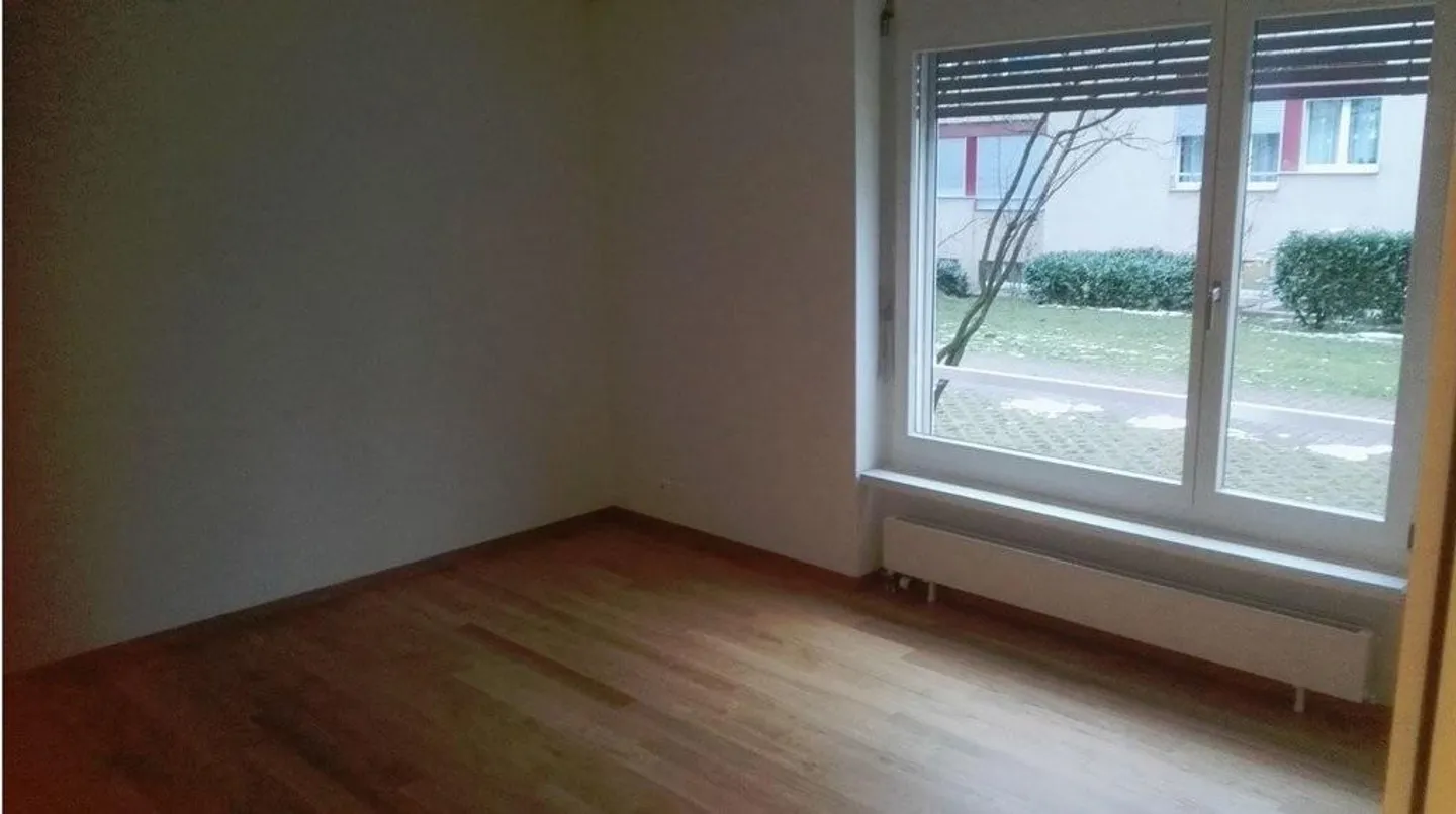 Living in the Heart of Altstetten - Temporary Apartment until 30.09.2026 - Photo 2 of 5