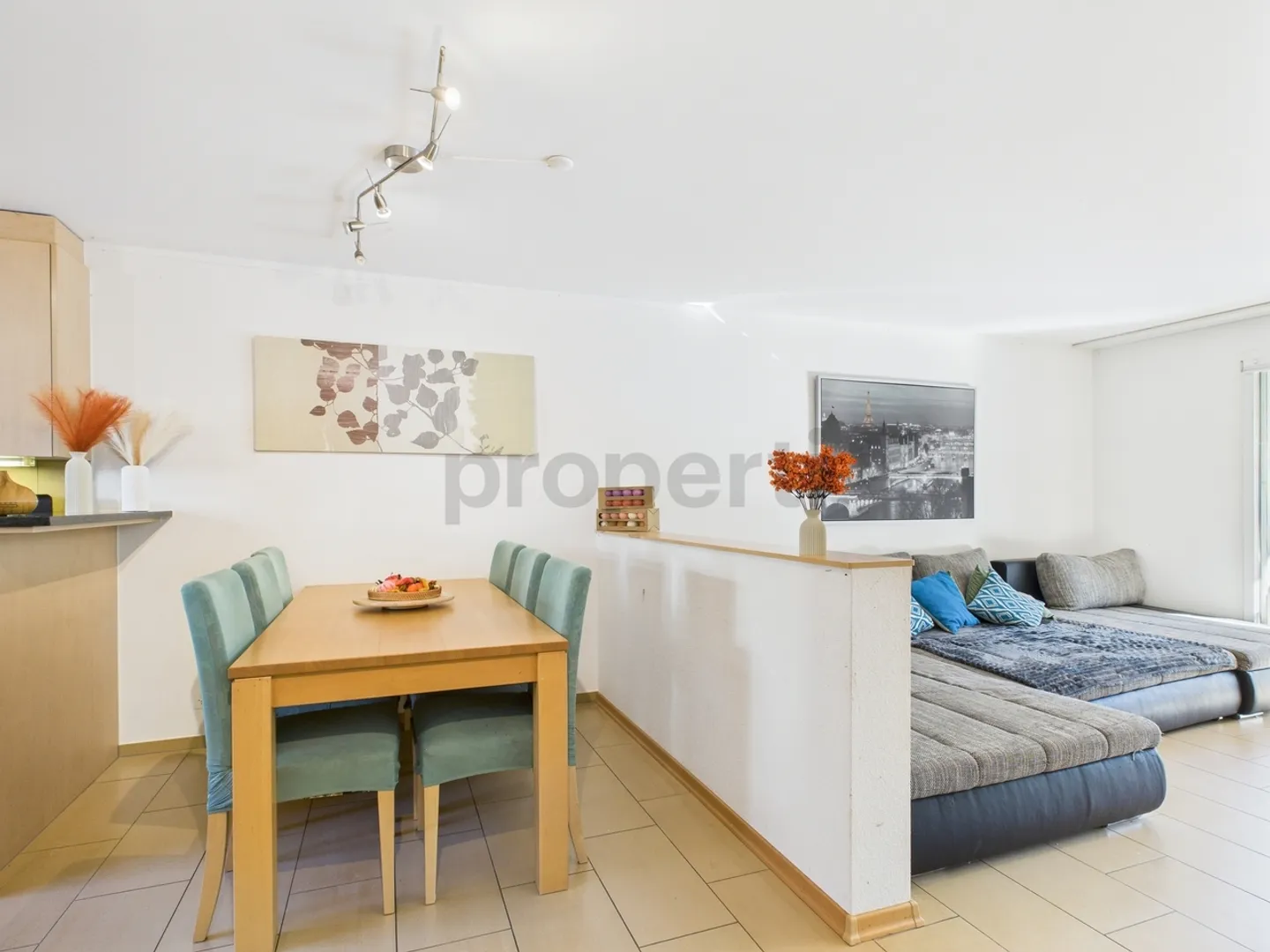 Modern 6.5-room terraced family house in Bättwil – well-kept, family-friendly & with direct access to the underground garage and garden - Photo 6 of 13