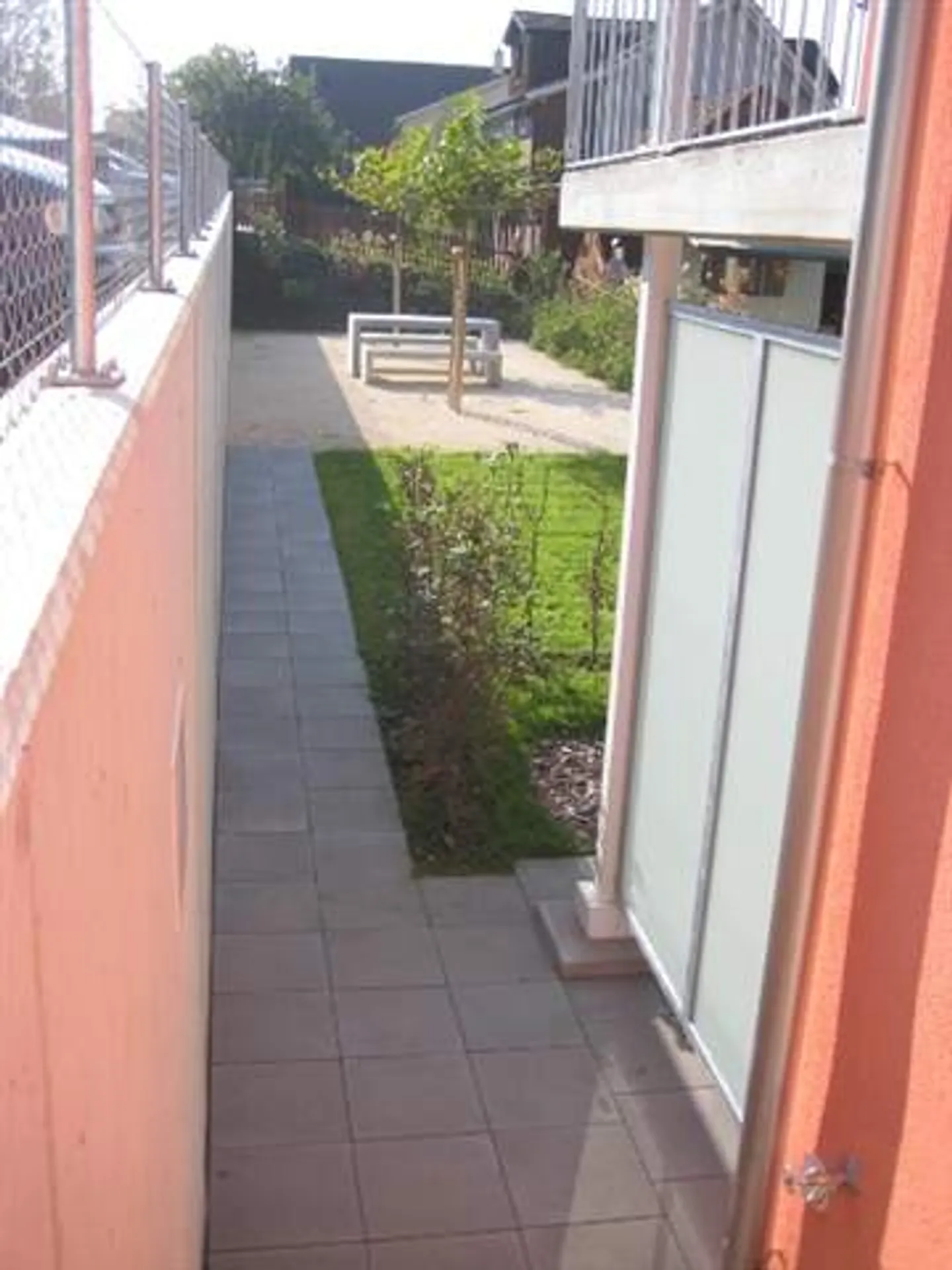 Moderno appartamento mansardato di 3,5 stanze - vicino alla città e in una posizione tranquilla allo stesso tempo - Foto 3 di 12