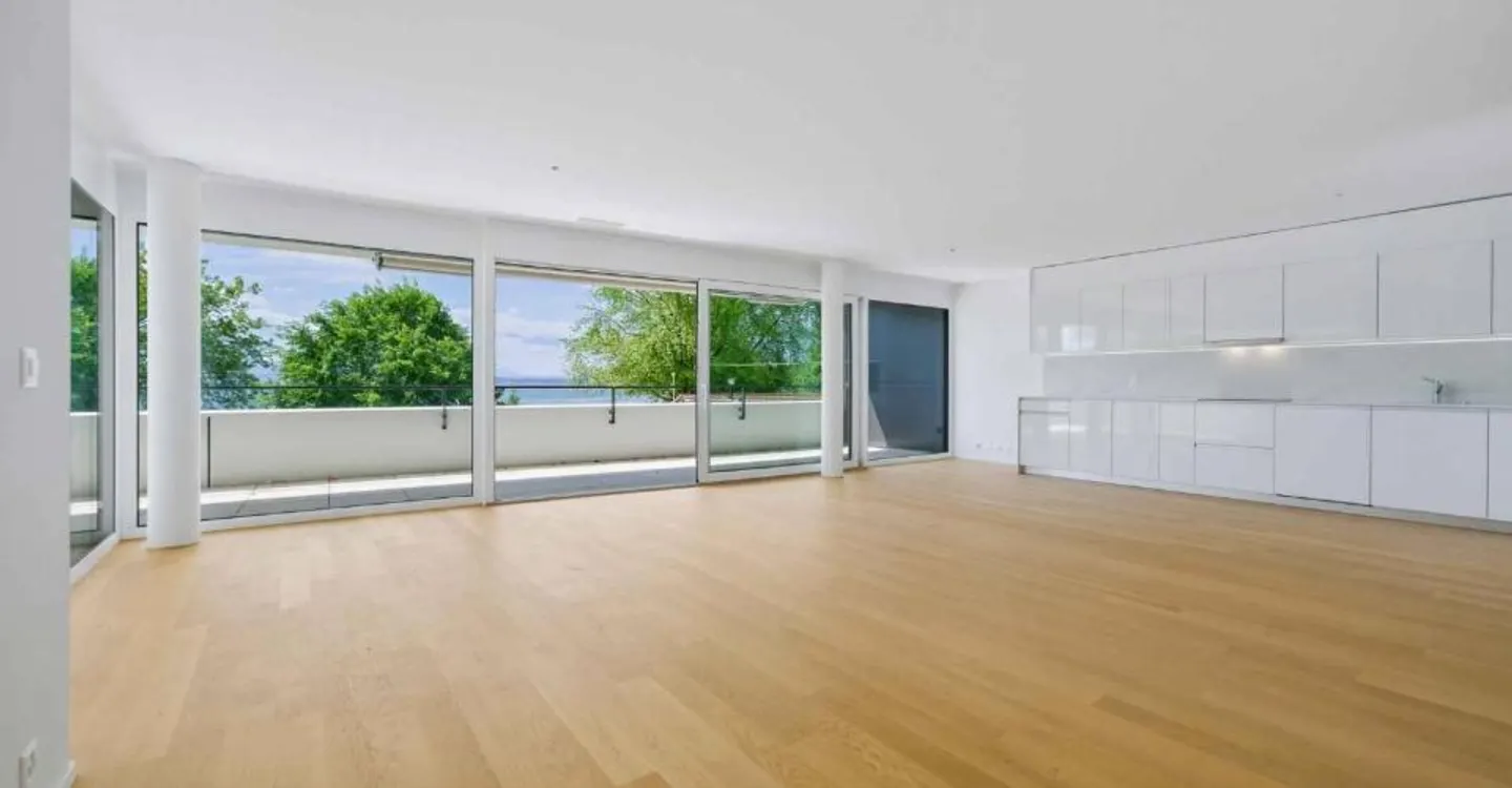 Appartement de Luxe avec Vue Lac - Photo 1 sur 6