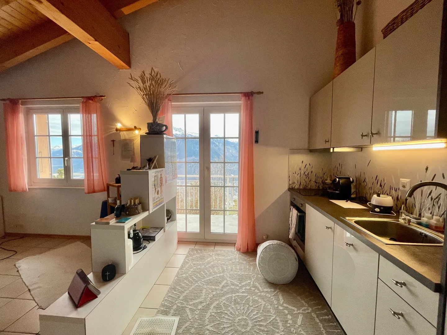 ZUM GREIFEN NAH! Geräumige und helle Familienvilla nur wenige Minuten von Crans-Montana entfernt - Foto 11 von 13