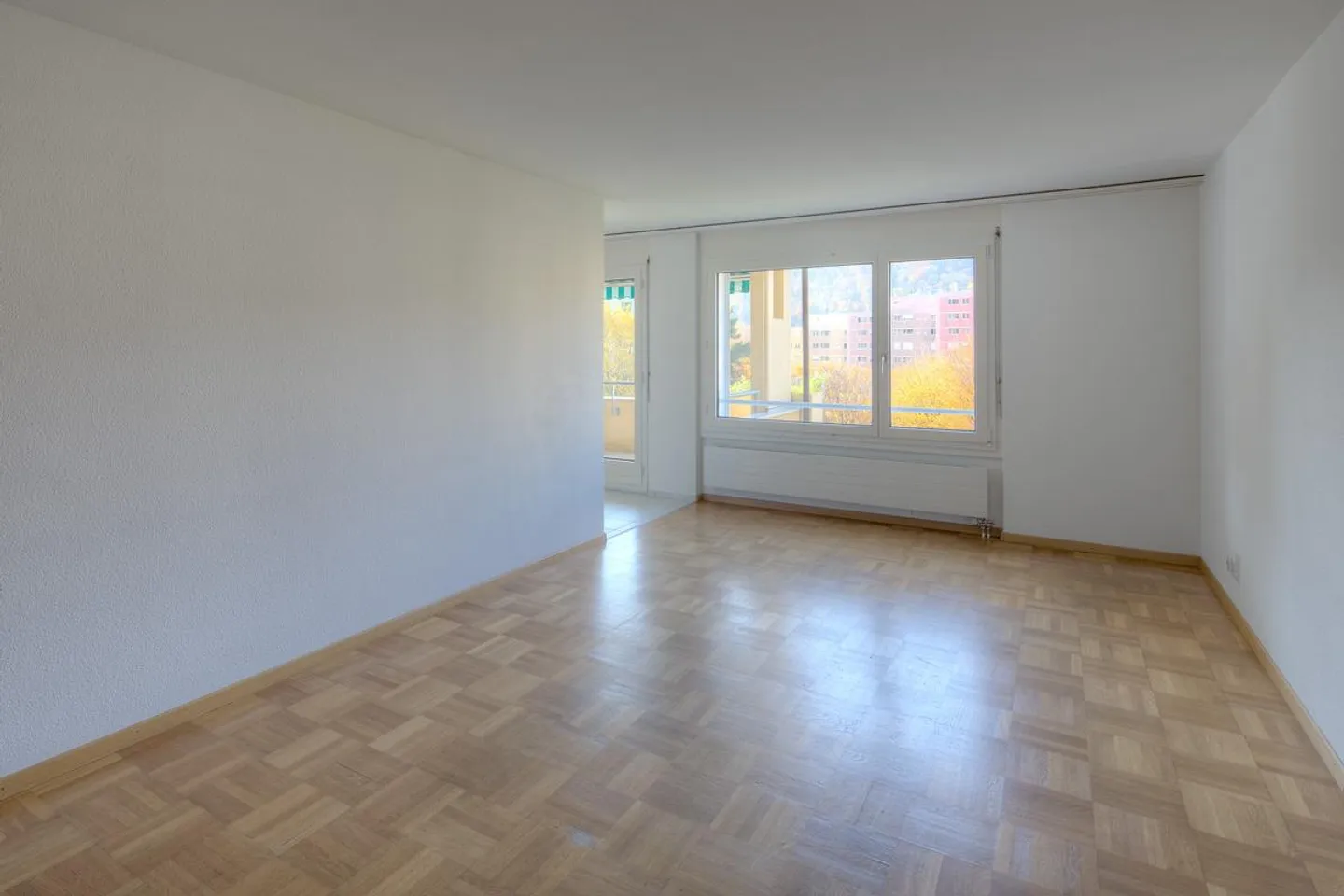 Appartamento attraente con balcone - Foto 4 di 8