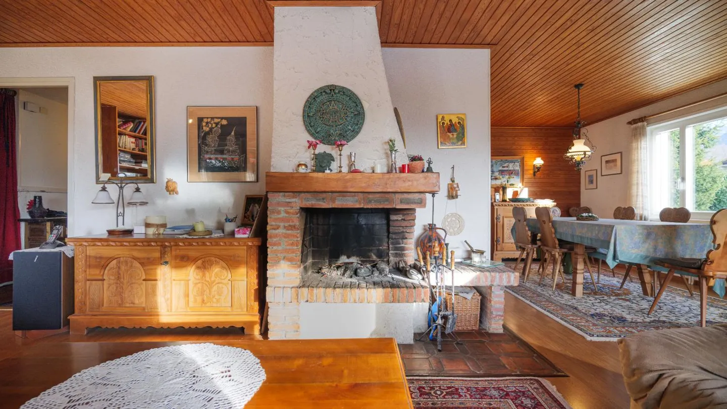 Maison Exceptionnelle avec Potentiel - Photo 4 sur 9