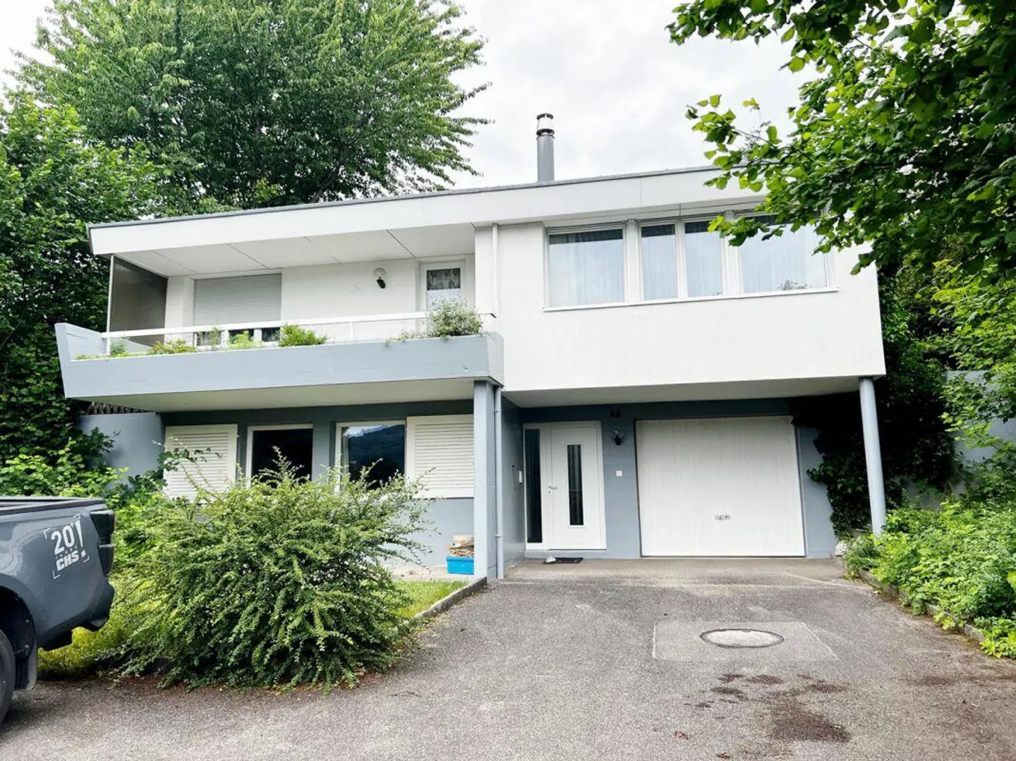 Maison individuelle de 5,5 pièces avec garage - Photo 1 sur 18