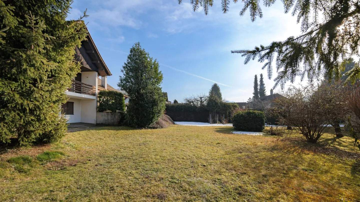 Maison Exceptionnelle avec Potentiel - Photo 7 sur 9