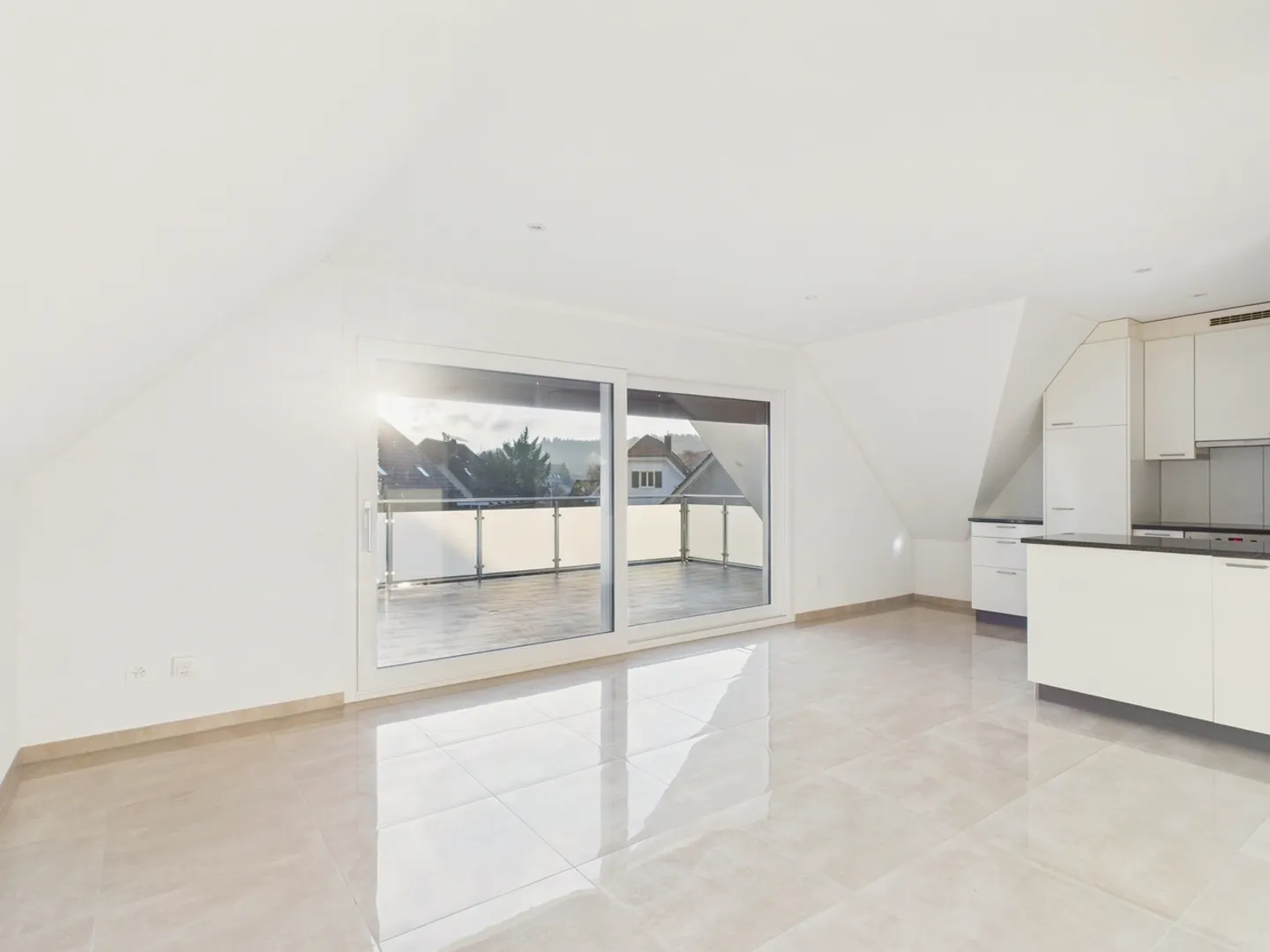 Bright 3.5-room apartment with a dream terrace of 30m2 in Derendingen - Photo 4 of 12