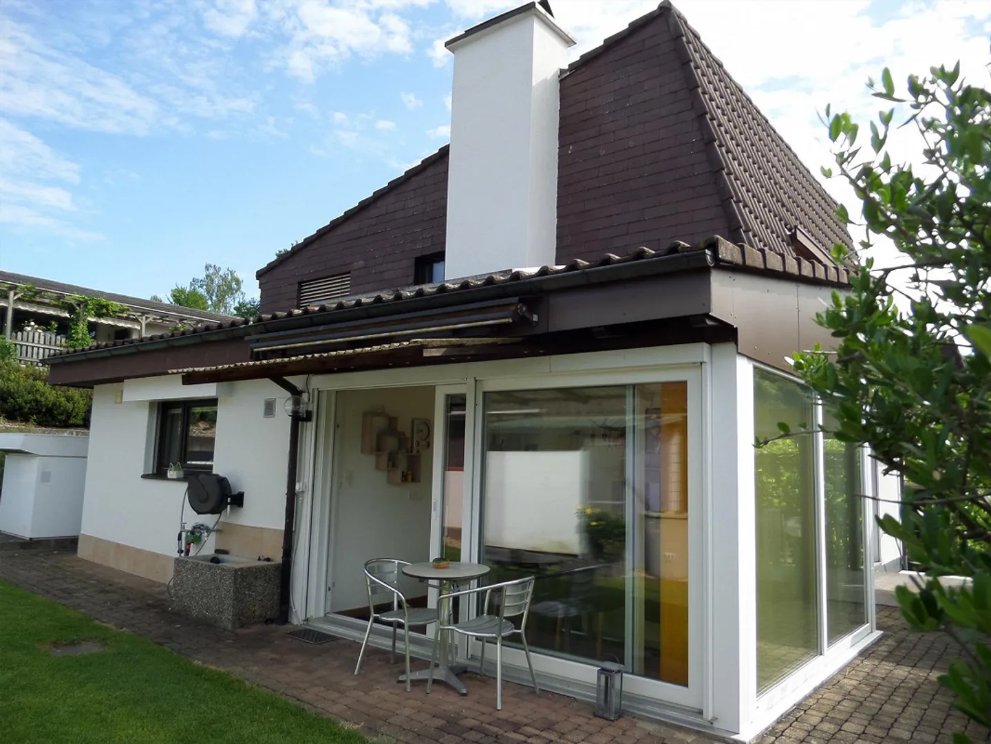 Charmantes Einfamilienhaus mit Garten - Foto 4 von 27