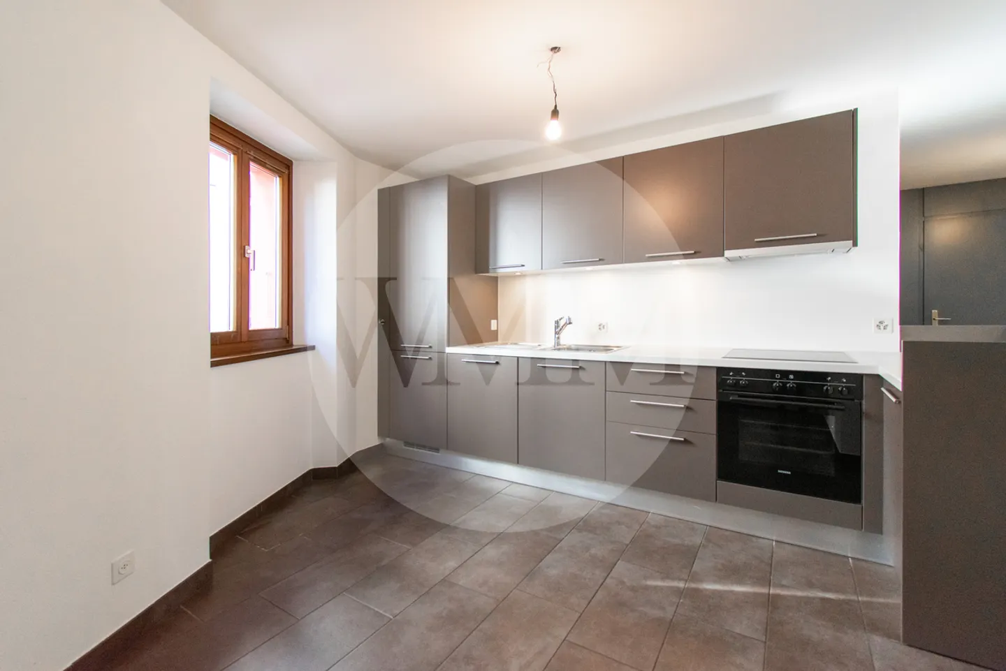 3.5 LOCALI NEL CENTRO STORICO DI BEDANO - Photo 2 of 8