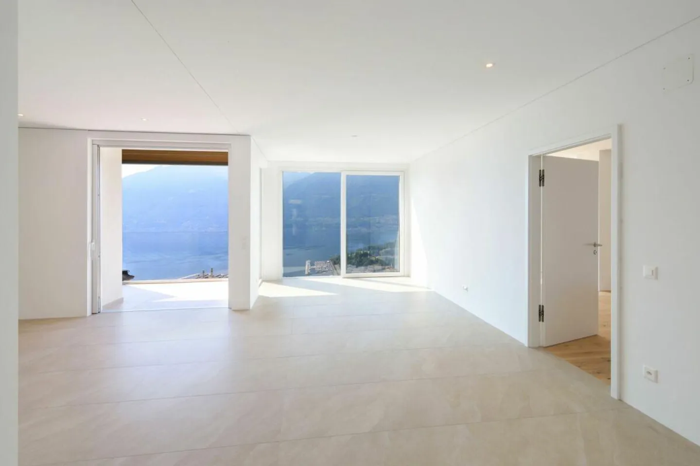 ORSELINA - große 3 1/2 Zimmer, Seeblick, Garage-Box auf der Etage - Foto 14 von 18