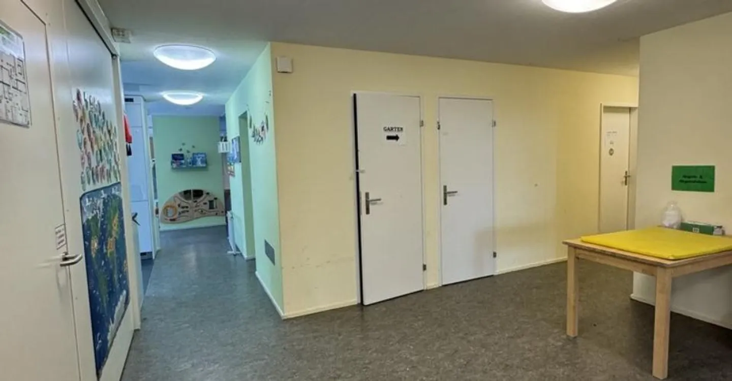 Gewerbefläche in Baden - Foto 3 von 9