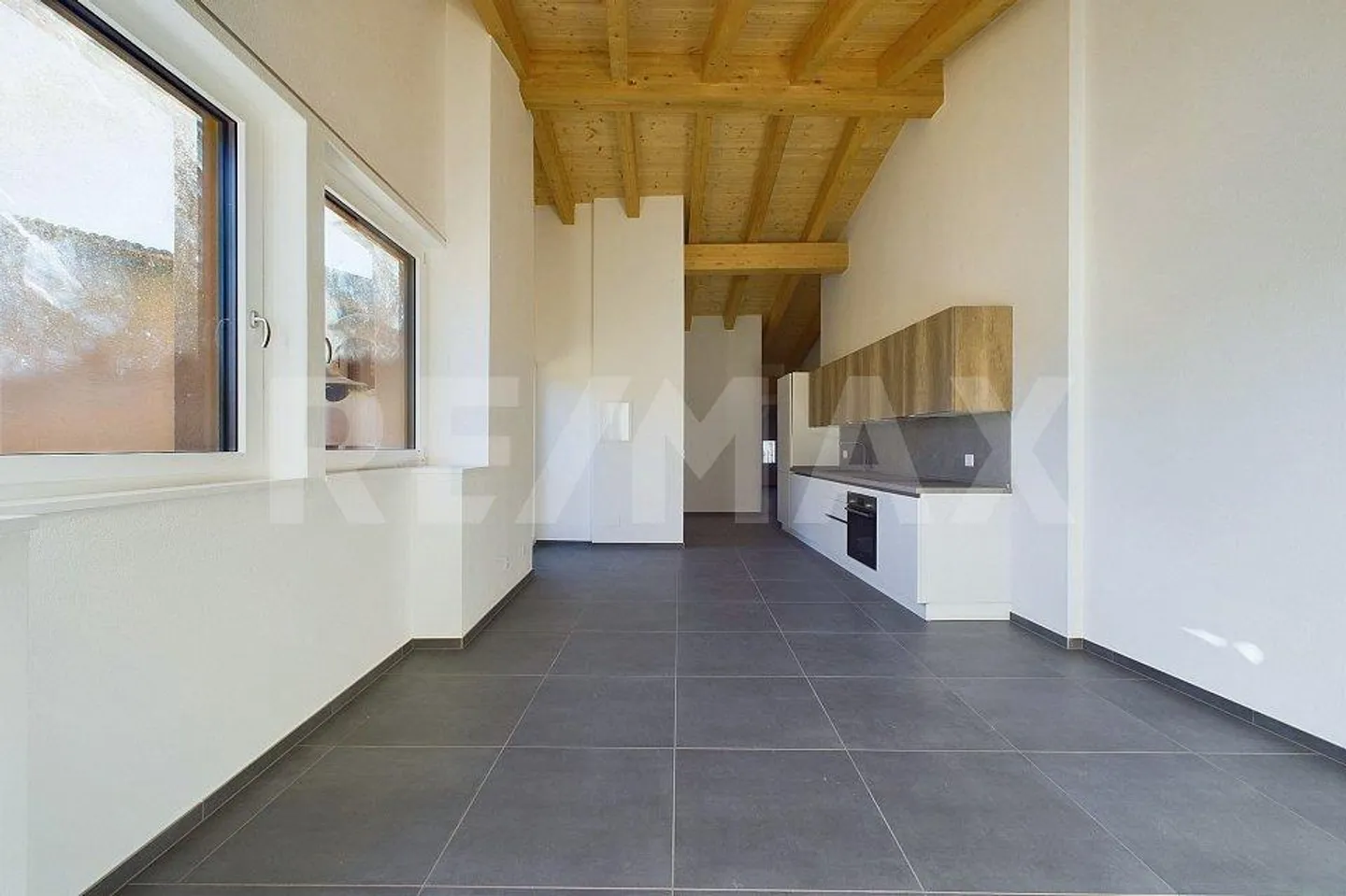 Casa a schiera elegante ed energeticamente efficiente con vista a Lopagno - Foto 7 di 13