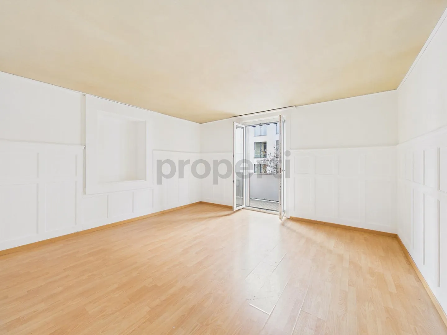 Spacious 3.5-room apartment with balcony in a quiet location of Buchs SG - Photo 1 of 8