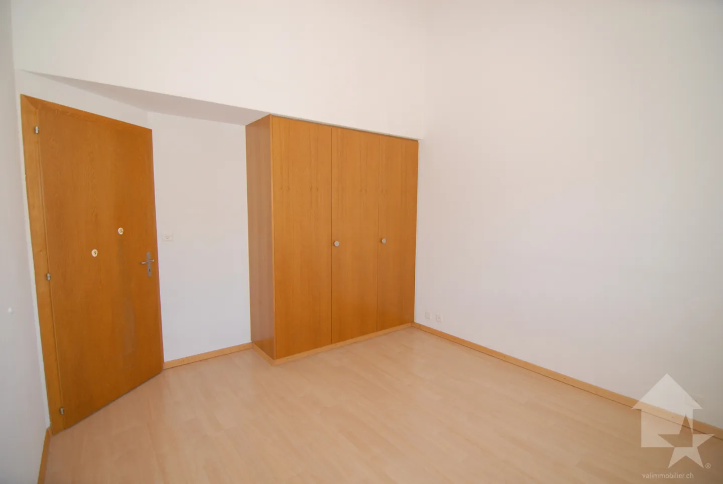 Spacious 5.5 room apartment with a free view in Bramois - Photo 6 of 19