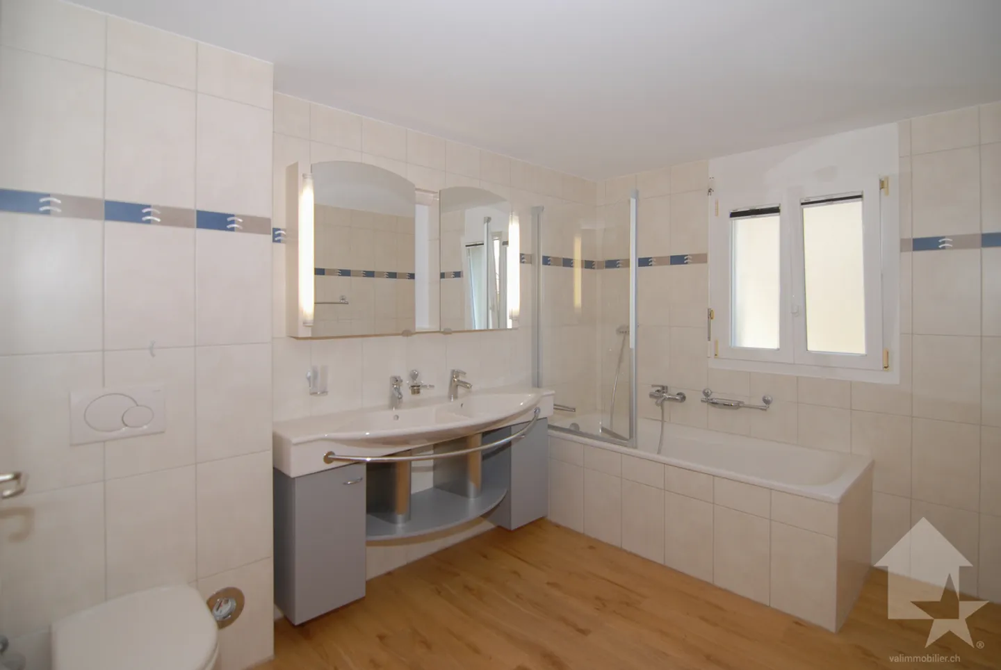 Spacious 5.5 room apartment with a free view in Bramois - Photo 8 of 19
