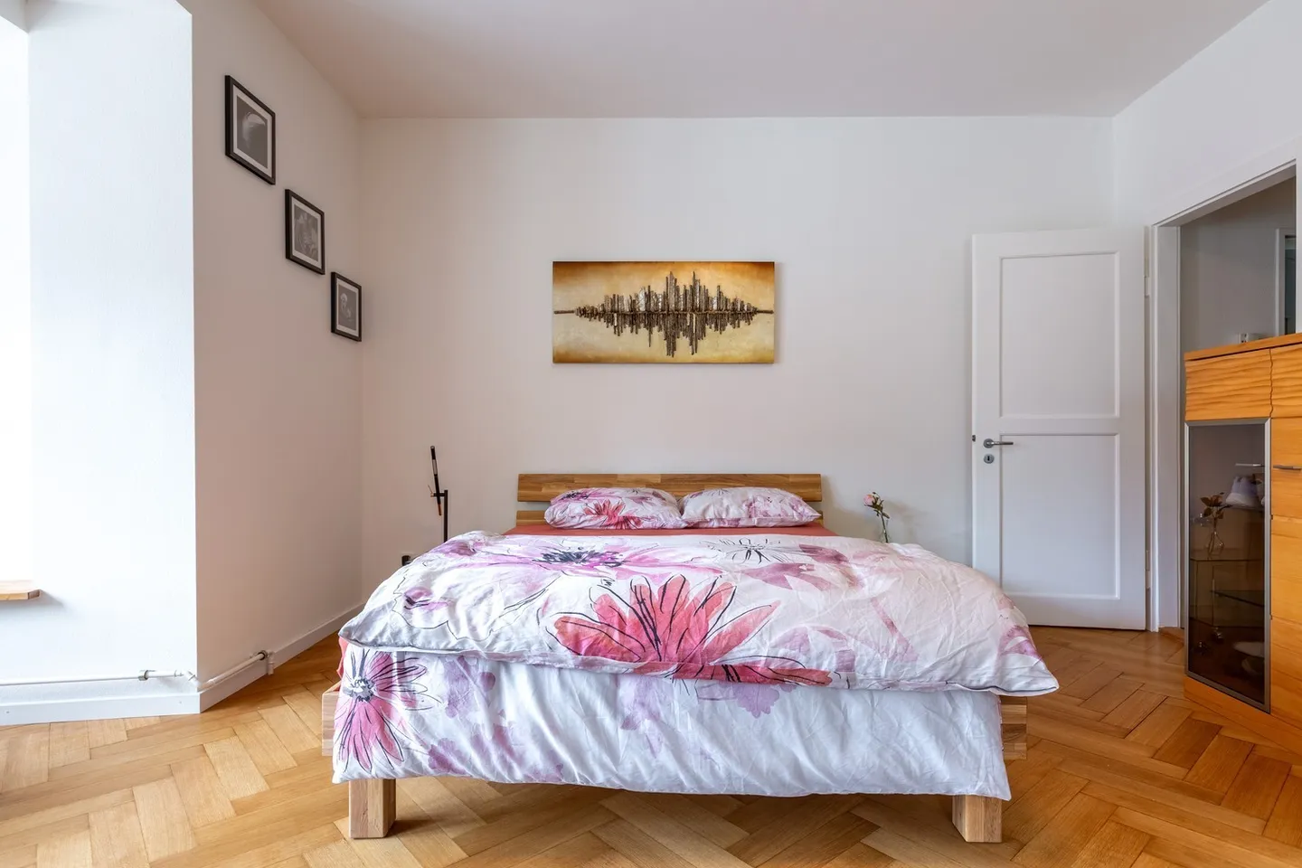 Modern Studio Apartment in Basel - Photo 1 of 13