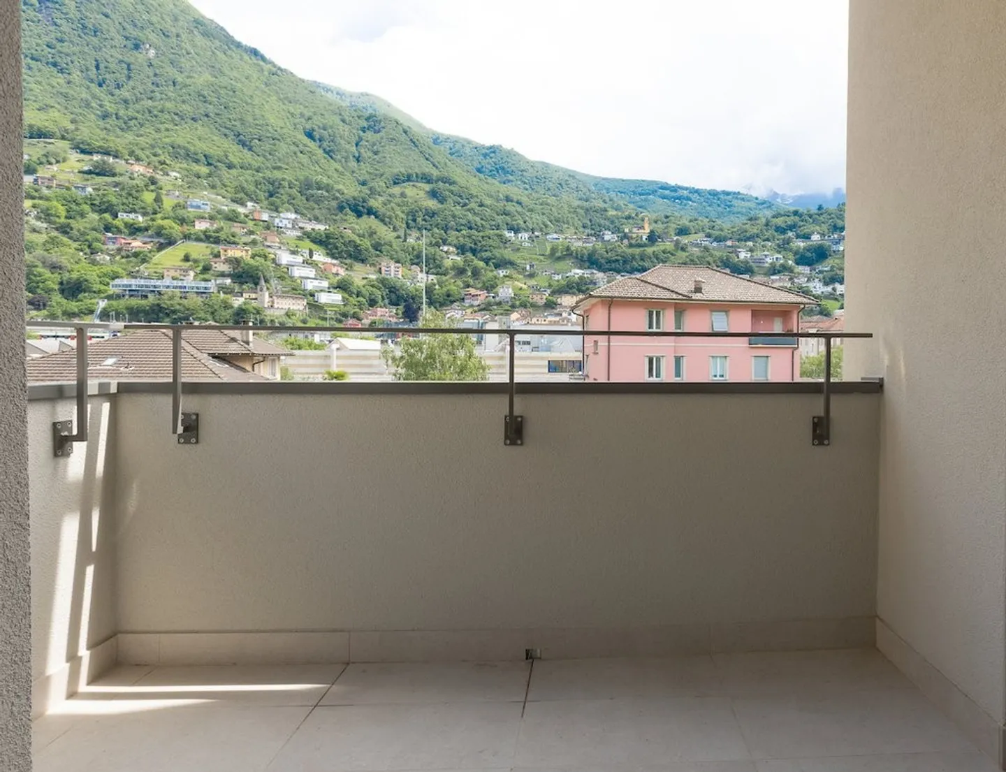 Charmante Wohnung in Bellinzona - Foto 5 von 5