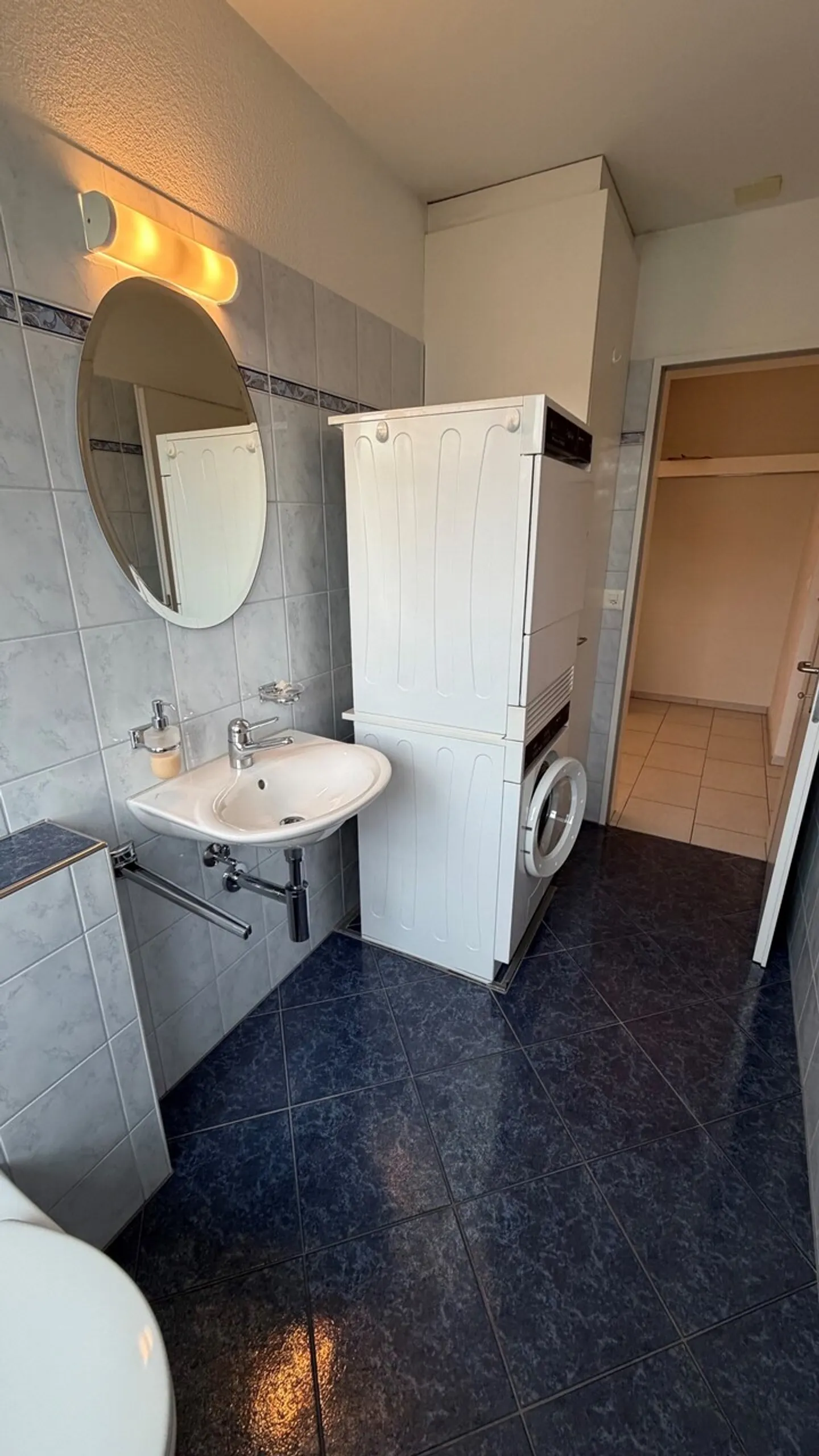 Geräumige Wohnung mit großem Balkon - Foto 7 von 18