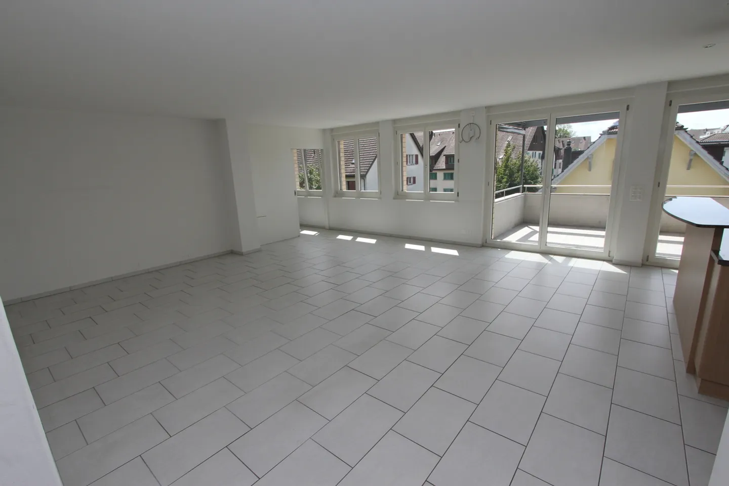 Geräumige Wohnung mit großem Balkon - Foto 8 von 18