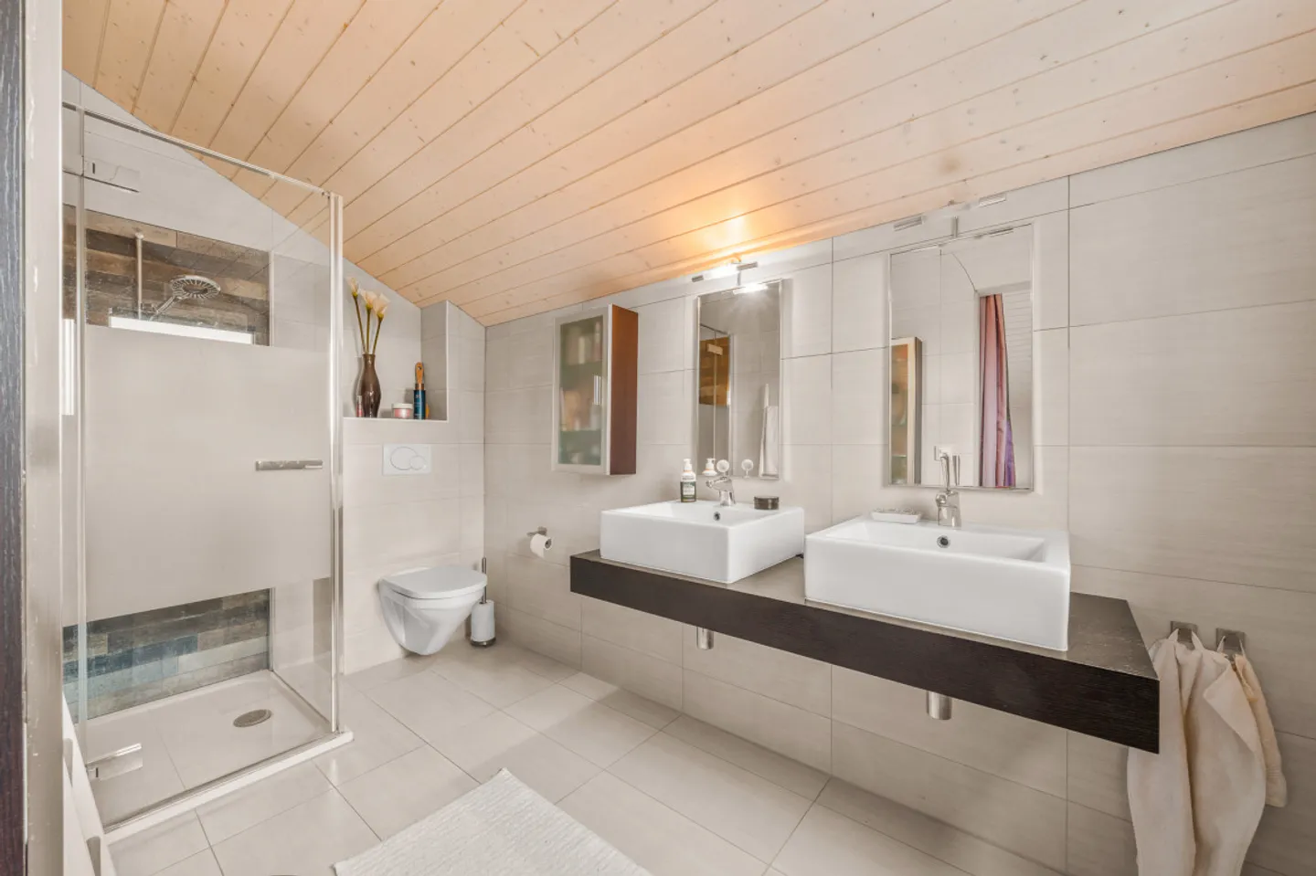 Esclusivo, a 15 minuti da Losanna! - Foto 11 di 13