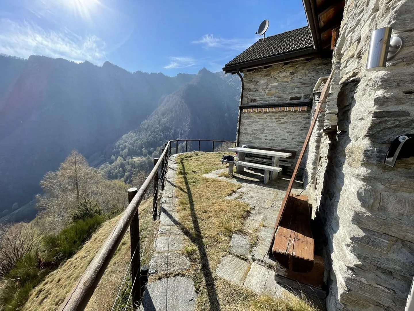 Rustique de 4 1/2 pièces avec un grand terrain de 12 000 m2 à Sassello - Photo 15 sur 28