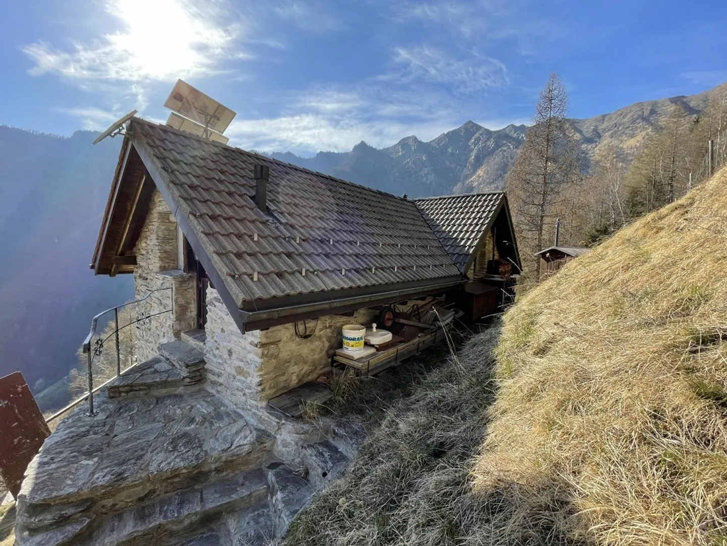 Rustique de 4 1/2 pièces avec un grand terrain de 12 000 m2 à Sassello - Photo 18 sur 28