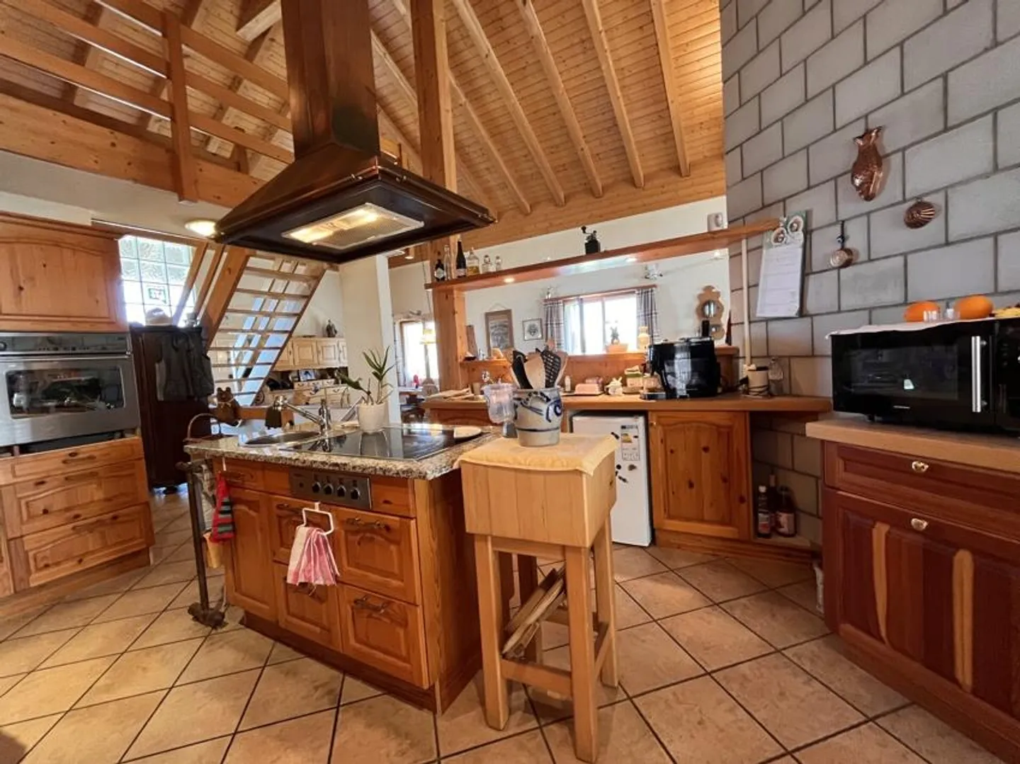 grand maison individuelle de 4,5 pièces dans un endroit calme - Photo 5 sur 16