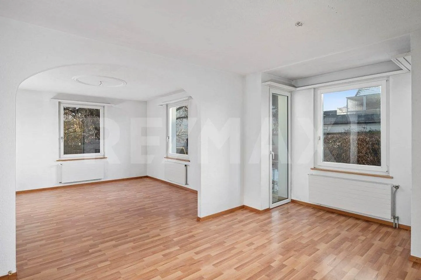 Affascinante progetto di ristrutturazione in Blumenweg, Wohlen AG - Foto 2 di 13