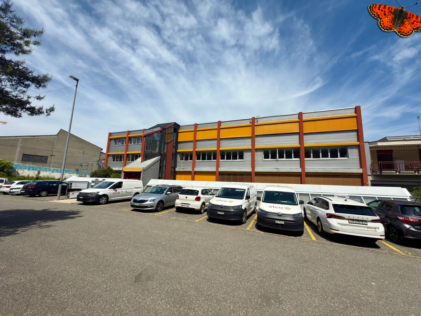 Administrative space close to the city center - Photo 2 of 6