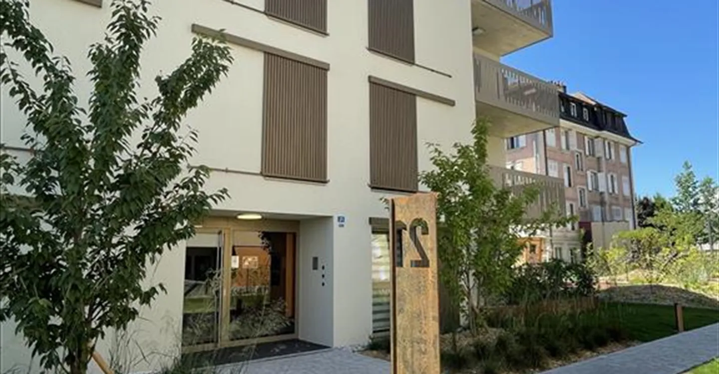 Garage/Box 36 m² - Foto 1 di 6