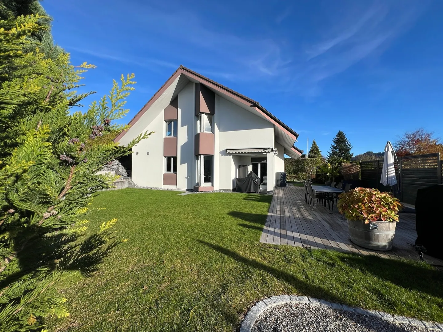 Faszinierendes Einfamilienhaus mit Garten in Bichwil, Kanton SG - Foto 1 von 12