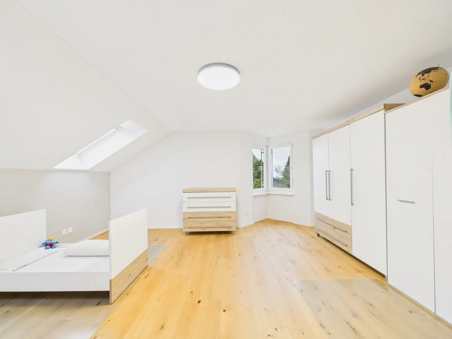 Faszinierendes Einfamilienhaus mit Garten in Bichwil, Kanton SG - Foto 9 von 12